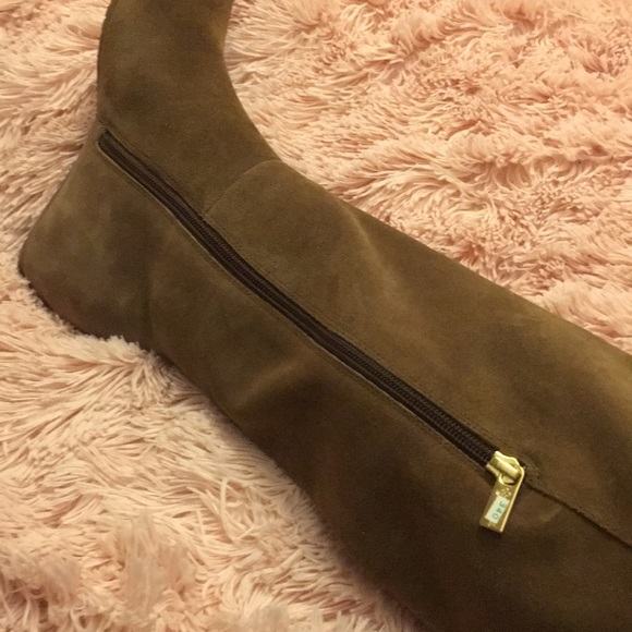 NIB ISOLÁ Tall Suede Wedge Heel Boots - Picture 3 of 7